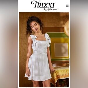 Trixxi Women's white Midi Dress